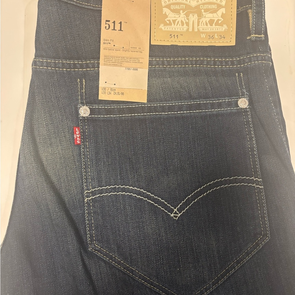 Levi's W 36 L 34 - Men’s 511 Slim Fit Jeans - Dark Blue